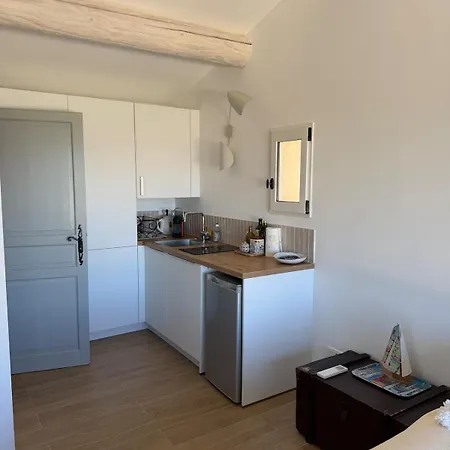 Loft Madeleine - Avec Terrasse - - Golfe De Saint Tropez Pensión 3*